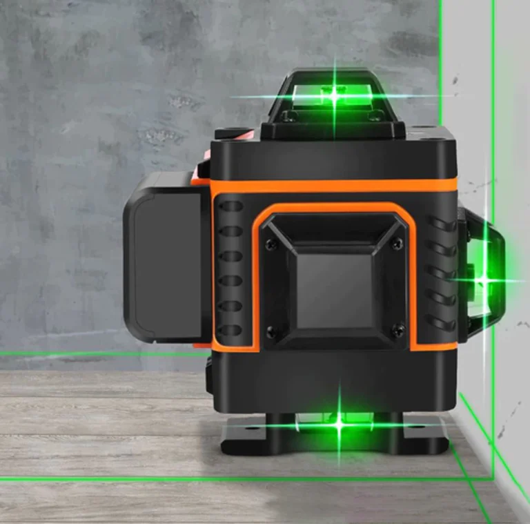 navzkrižni nivelirni laser 360°